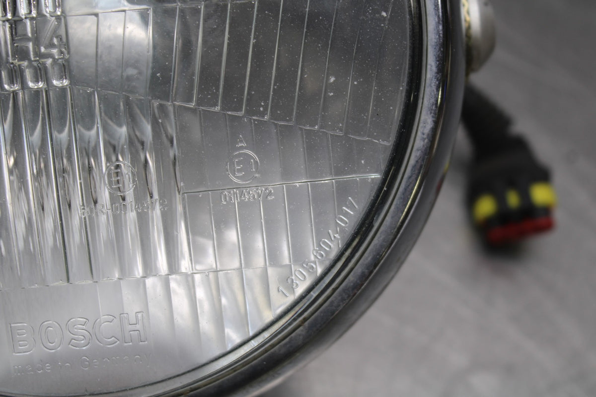 02 DUCATI MONSTER 620 FRONT HEADLIGHT HEAD LIGHT LAMP BB851