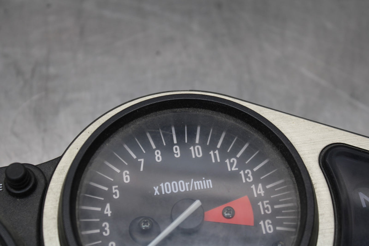 98 KAWASAKI NINJA ZX6 SPEEDO GAUGES DISPLAY CLUSTER SPEEDOMETER TACHOMETER BB870