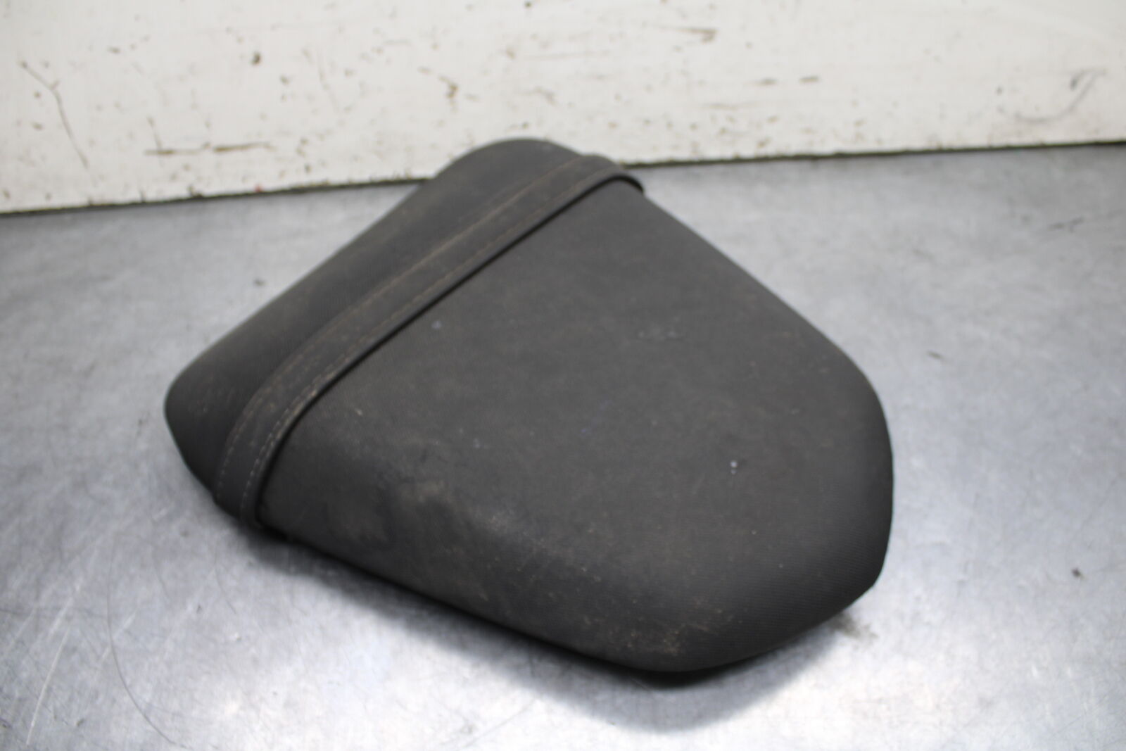 14-15 KAWASAKI NINJA 650 EX650F ABS REAR PASSENGER TANDEM SEAT PAD SADDLE BB741