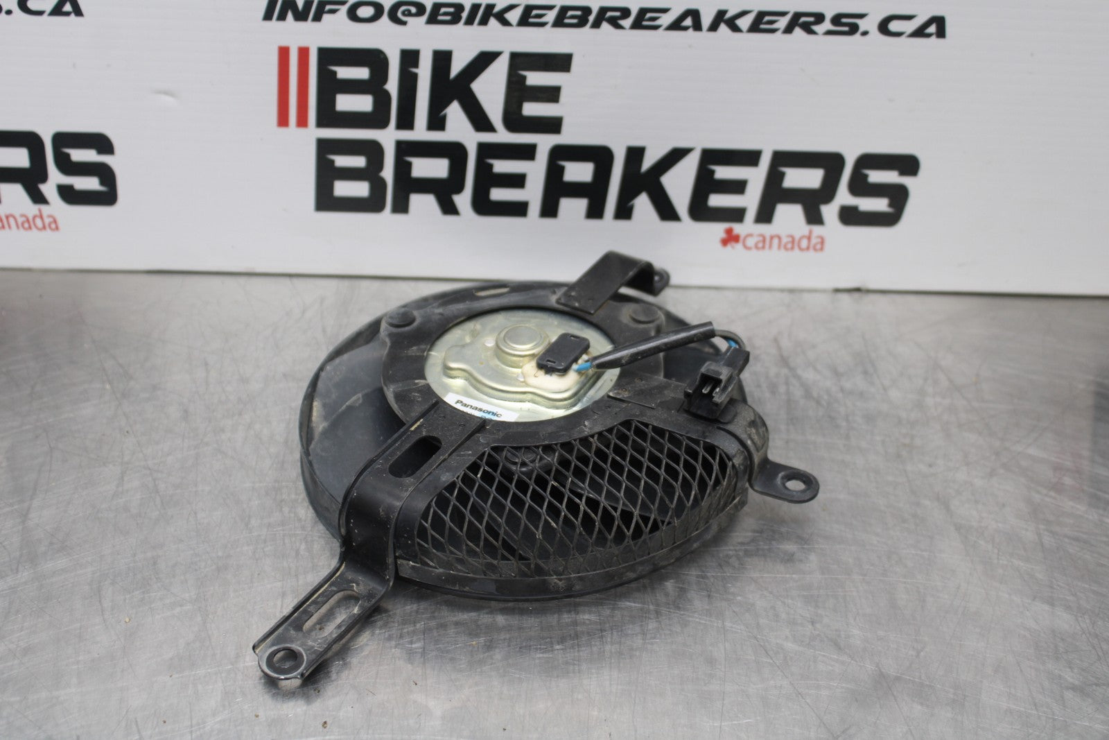 11-22 SUZUKI GSXR 600  ENGINE RADIATOR COOLING FAN BB193