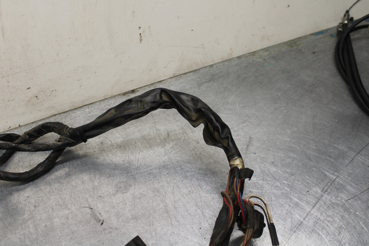00 SUZUKI INTRUDER 1500 VL1500 MAIN ENGINE WIRING HARNESS WIRE LOOM BB761