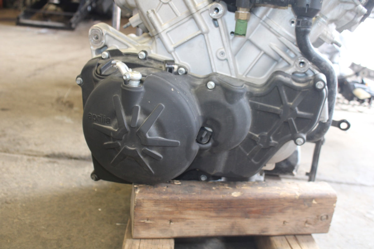 24 APRILIA TUONO V4 1100 FACTORY ABS ENGINE MOTOR BB887
