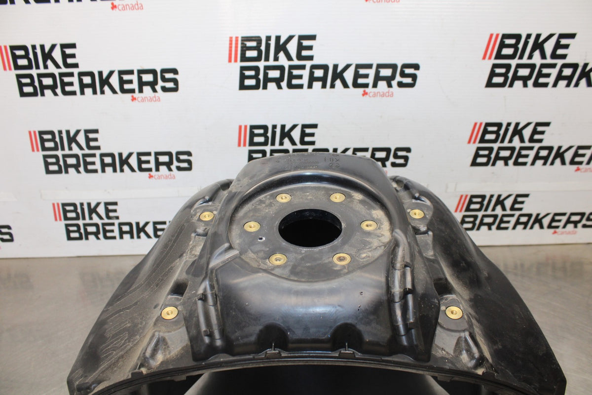 20-23 BMW F900R GAS TANK FUEL CELL PETROL RESERVOIR BB923
