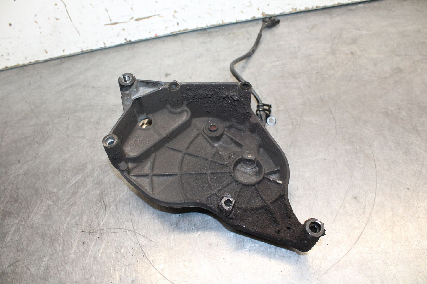 06-07 SUZUKI GSXR 600 ENGINE SPROCKET COVER BB737