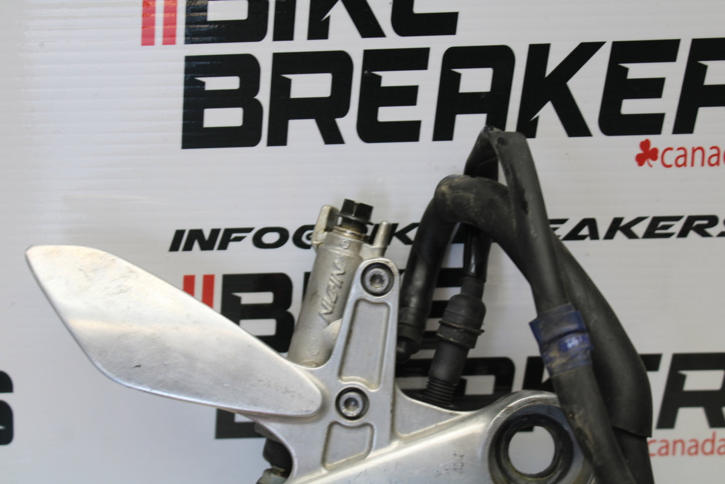 98-05 HONDA SUPER HAWK 1000 VTR1000F RIGHT REARSET REAR SET FOOT PEG REST BB152