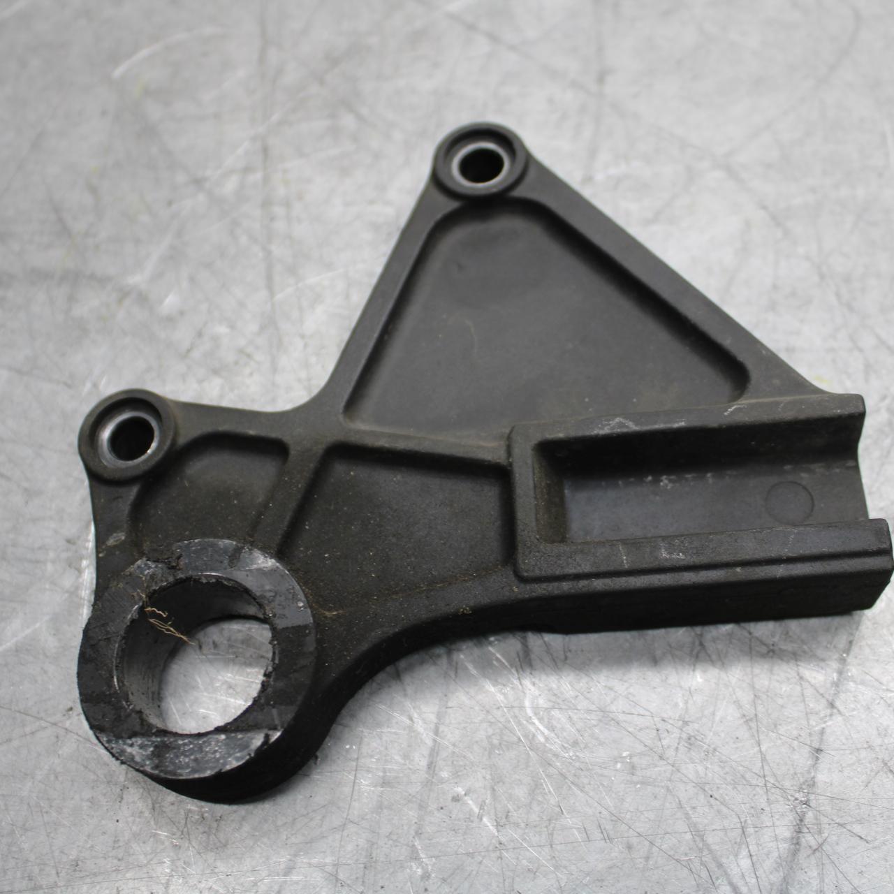 2009 Kawasaki Ninja ZX600R REAR BRAKE CALIPER HANGER  MOUNTING BRACKET  BB548