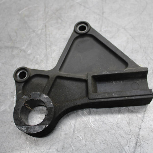 2009 Kawasaki Ninja ZX600R REAR BRAKE CALIPER HANGER  MOUNTING BRACKET  BB548