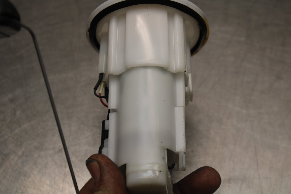 22-25 YAMAHA YZF R7 FUEL PUMP GAS PETROL SENDER UNIT BB850