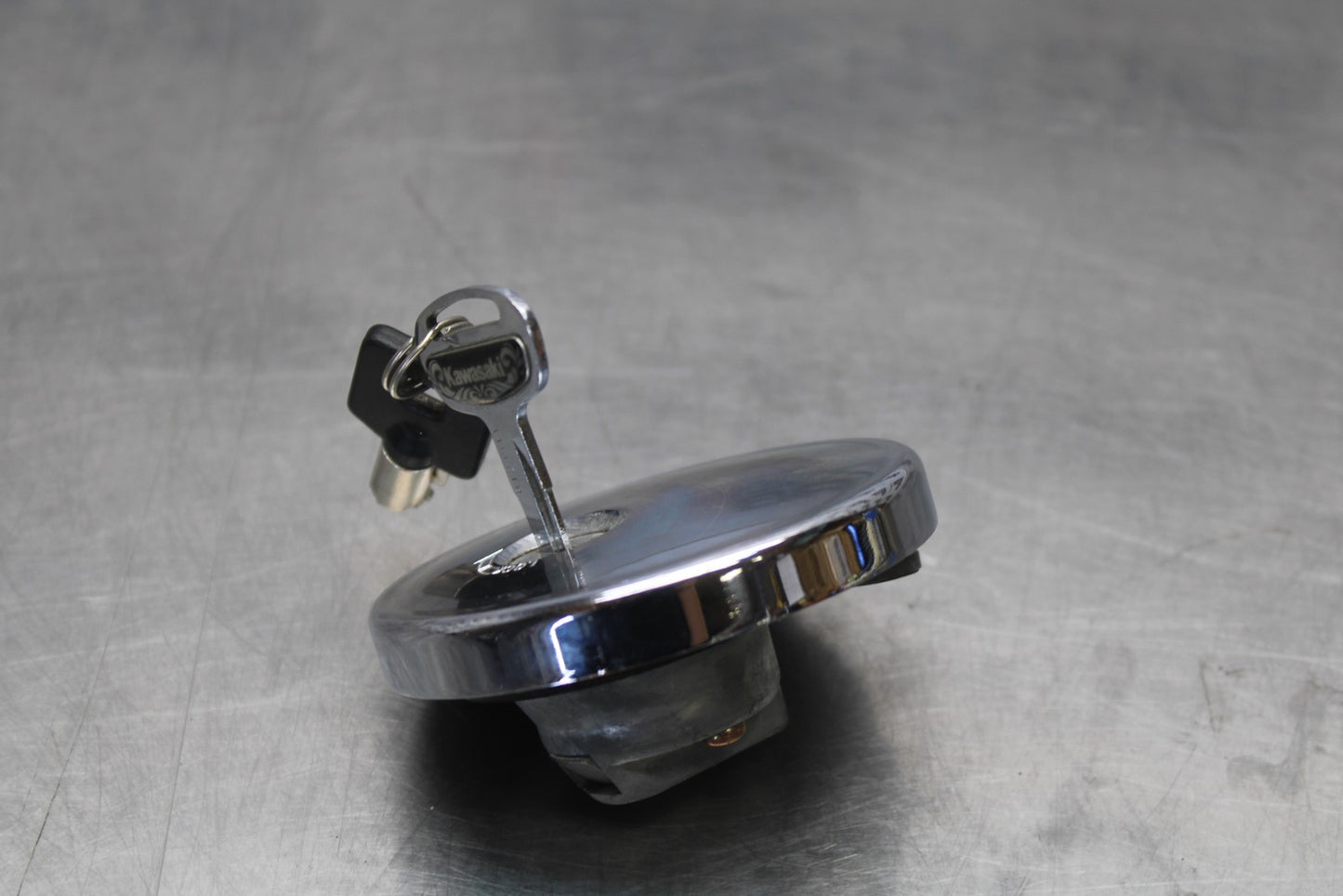 03-08 KAWASAKI VULCAN 1600 IGNITION LOCK KEY SET W/ GAS CAP BB196