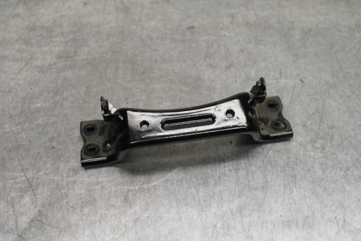 24 KAWASAKI NINJA 500 ABS GAS TANK FUEL CELL PETROL BRACKET MOUNT  BB730