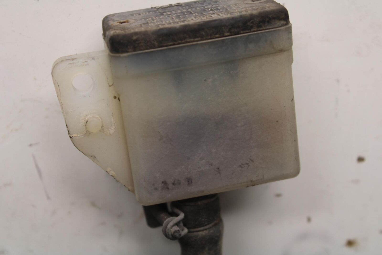 1988 Suzuki Katana 600 GSX600F REAR BACK BRAKE MASTER CYLINDER W RESERVOIR BB94