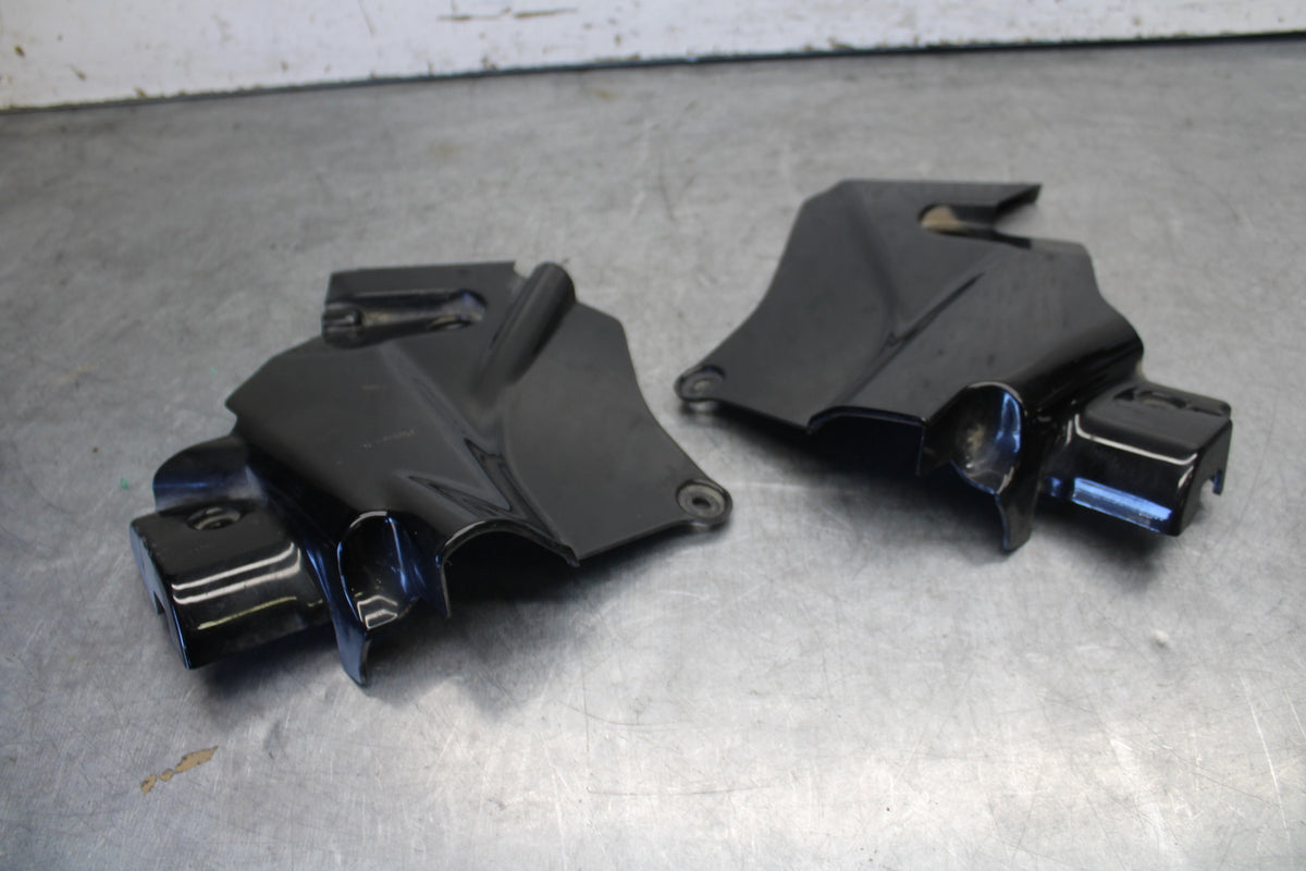 05-06 YAMAHA ROYAL STAR FRAME COVER COWL BB697