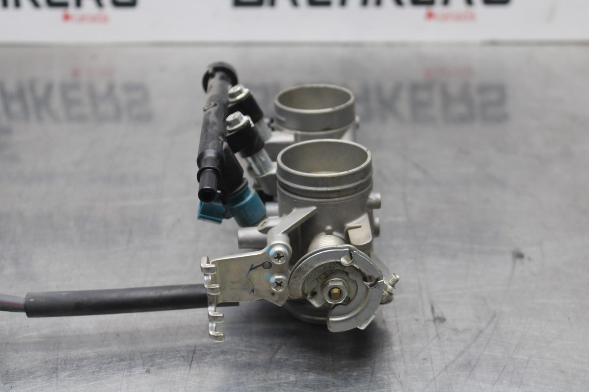 14-17 YAMAHA FZ07 MAIN FUEL INJECTORS / THROTTLE BODIES BB766