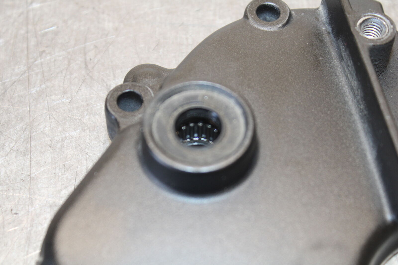 08-09 YAMAHA YZF R6S SHIFTER SHIFT SHAFT COVER  BB690
