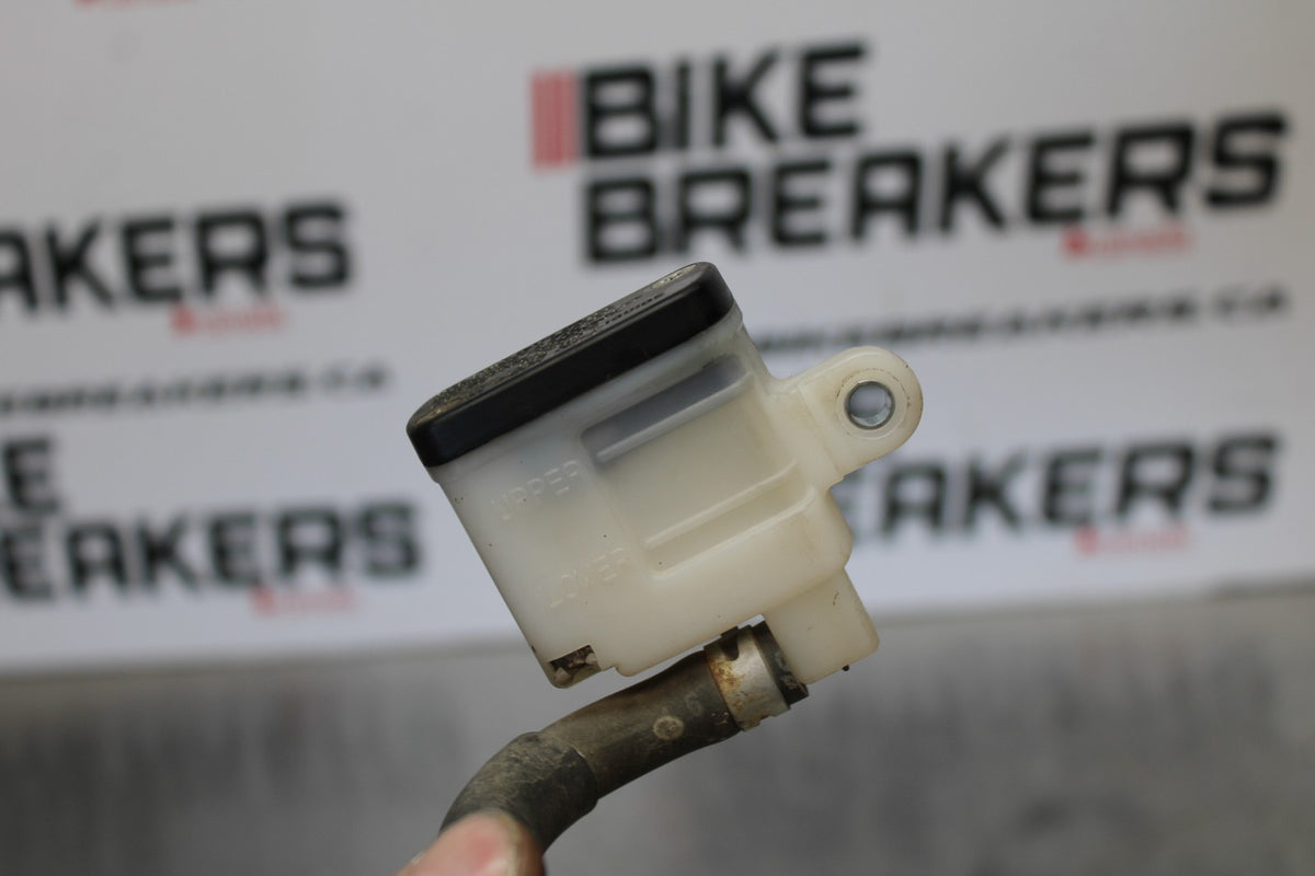 06-07 SUZUKI GSXR 600 REAR BACK BRAKE MASTER CYLINDER W RESERVOIR BB170