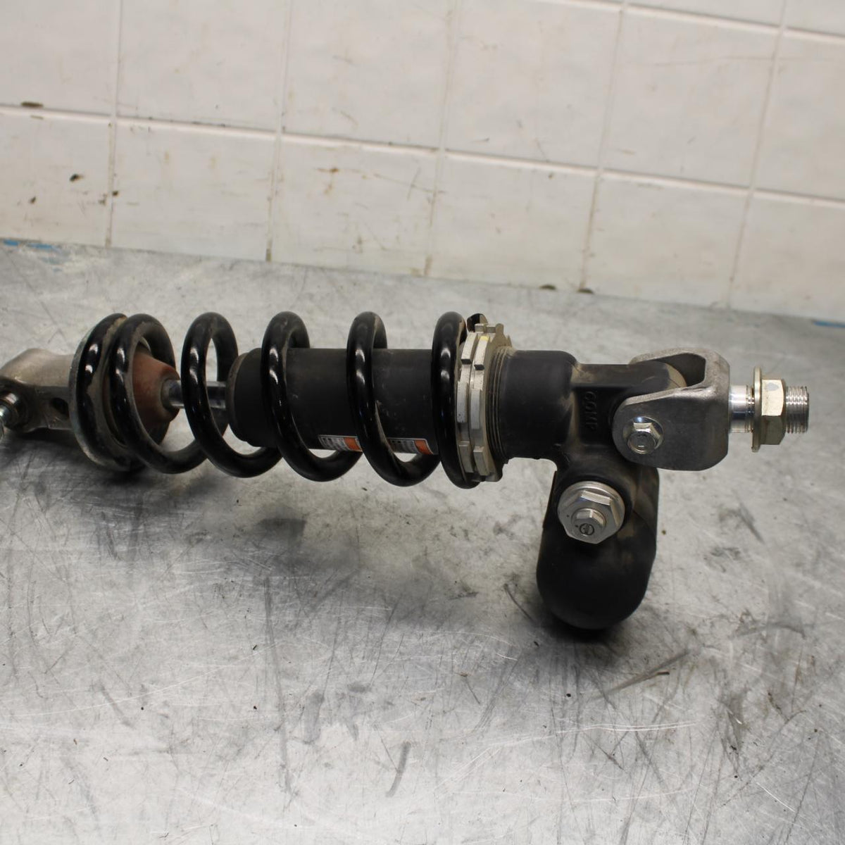 09-16 SUZUKI GSXR1000 REAR BACK SHOCK ABSORBER SUSPENSION BB439 