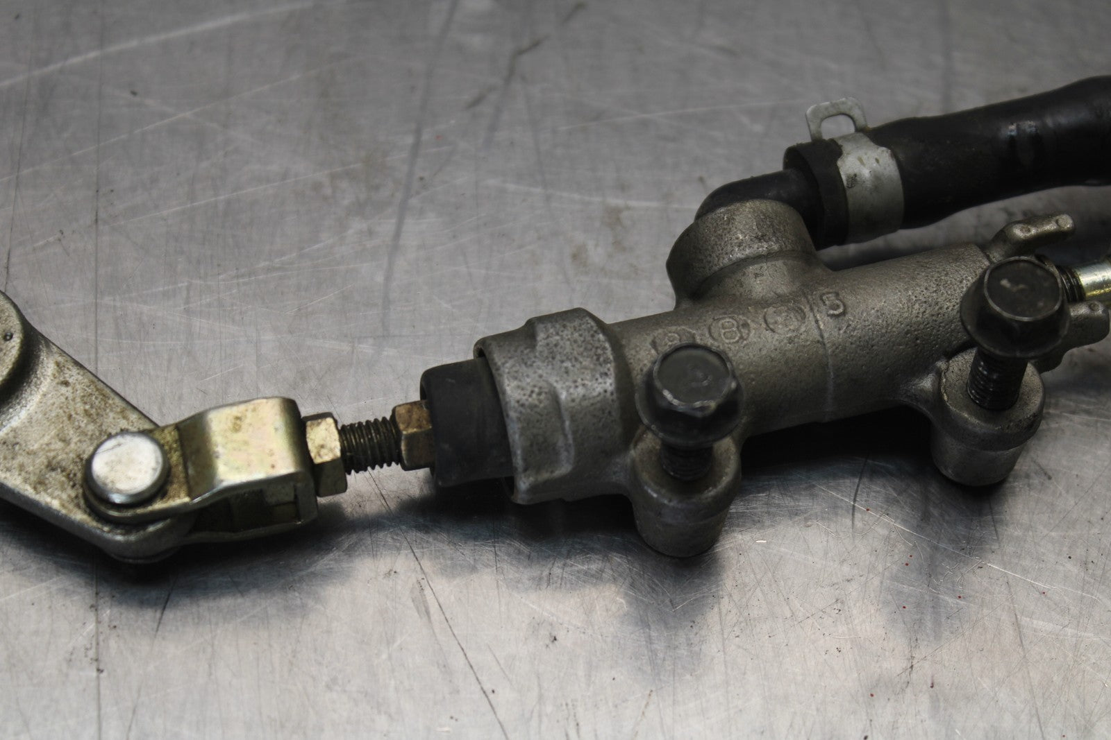 03-08 KAWASAKI VULCAN 1600 REAR BACK BRAKE MASTER CYLINDER W RESERVOIR BB196