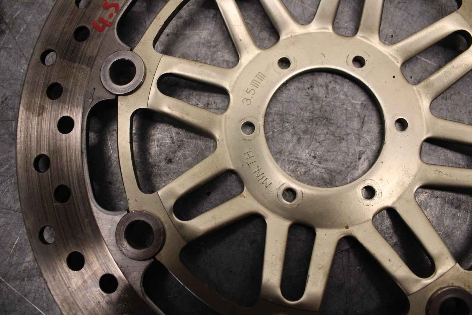 1999 Honda Super Hawk 1000 VTR1000F FRONT BRAKE DISC ROTOR BB51