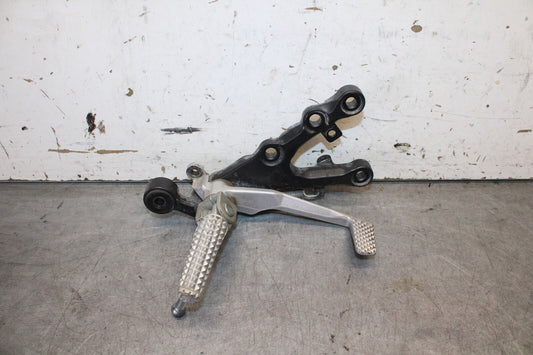 08-16 YAMAHA YZF R6 RIGHT REARSET REAR SET DRIVER FOOT PEG REST STOP BB665