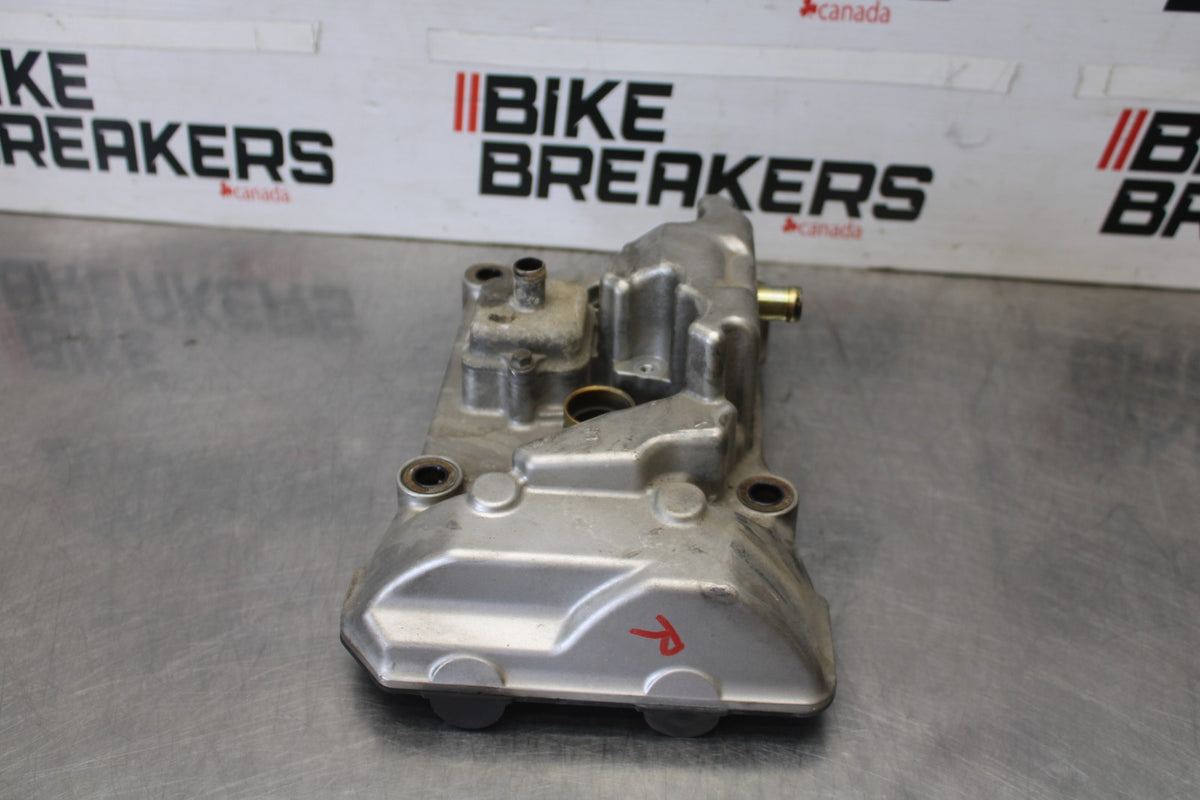 06-07 HONDA INTERCEPTOR 800 VFR800 REAR ENGINE CYLINDER HEAD COVER BB917