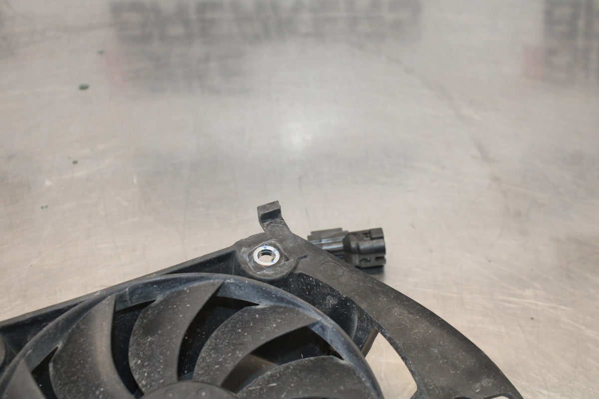 16 HONDA CB500F ABS ENGINE RADIATOR COOLING FAN BB930