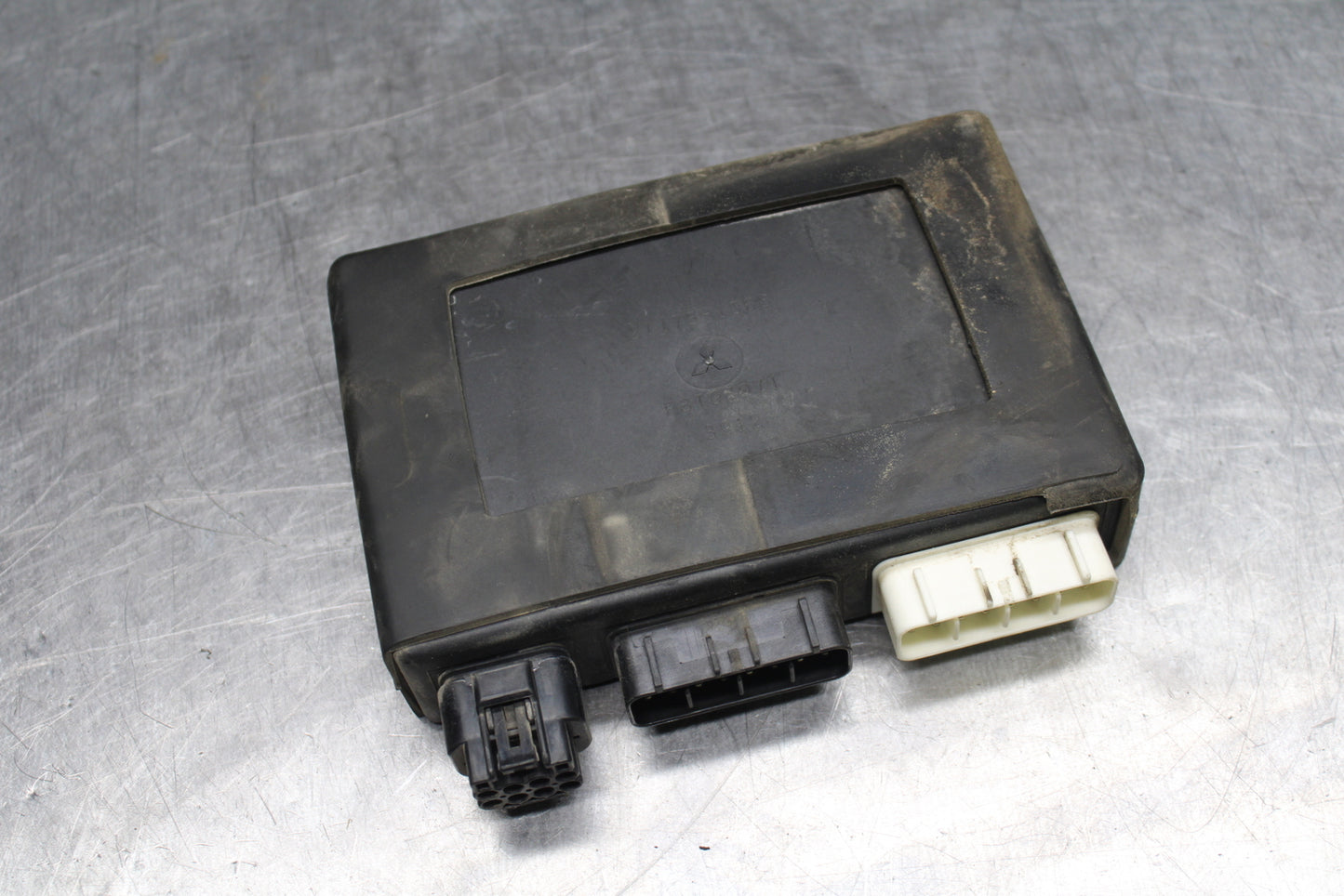 04 KAWASAKI VULCAN 1500 ECU COMPUTER CONTROLLER UNIT ECM CDI BB762