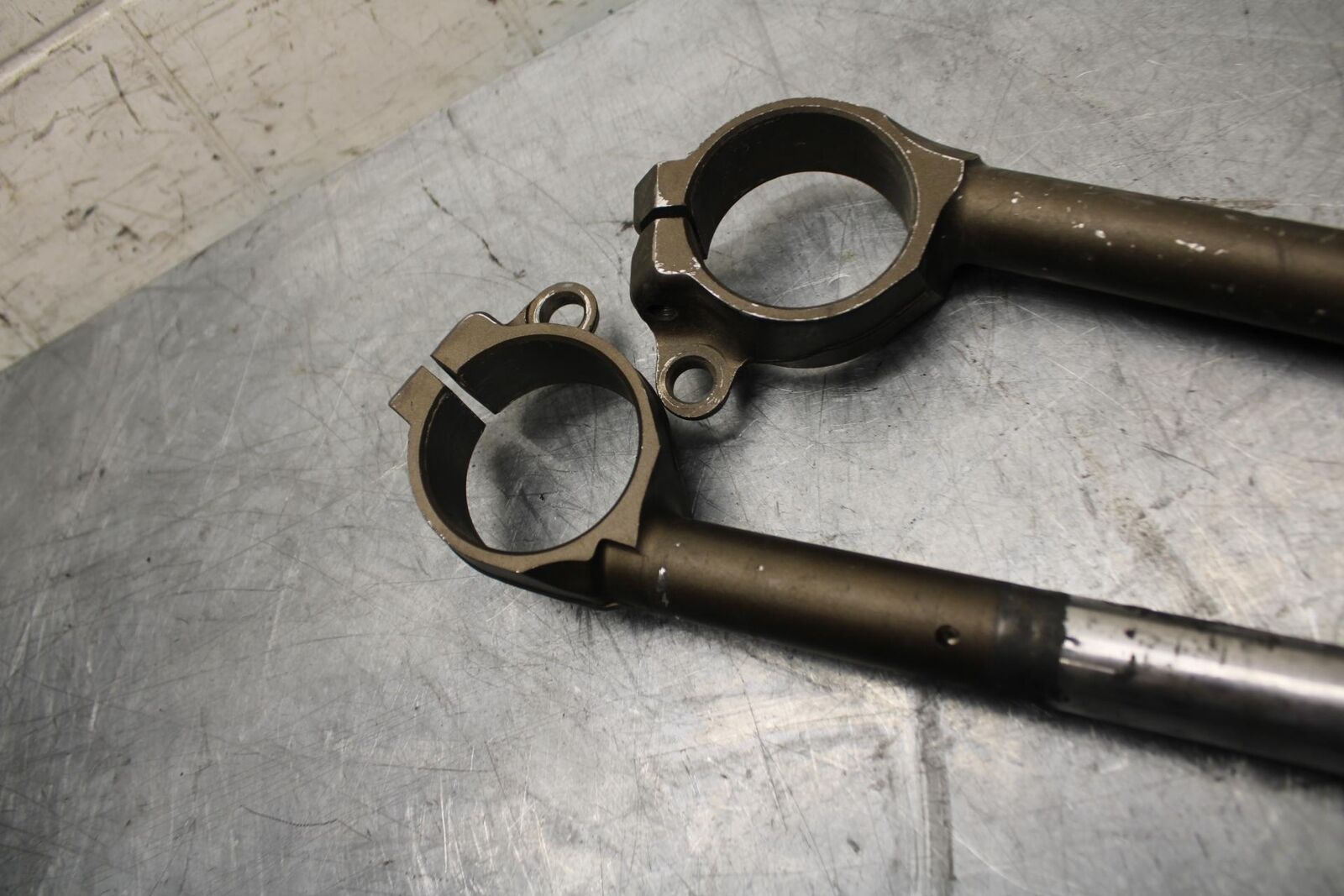 05-06 KAWASAKI NINJA ZX6R 636 LEFT RIGHT CLIP ON ONS HANDLEBARS PAIR SET BB505