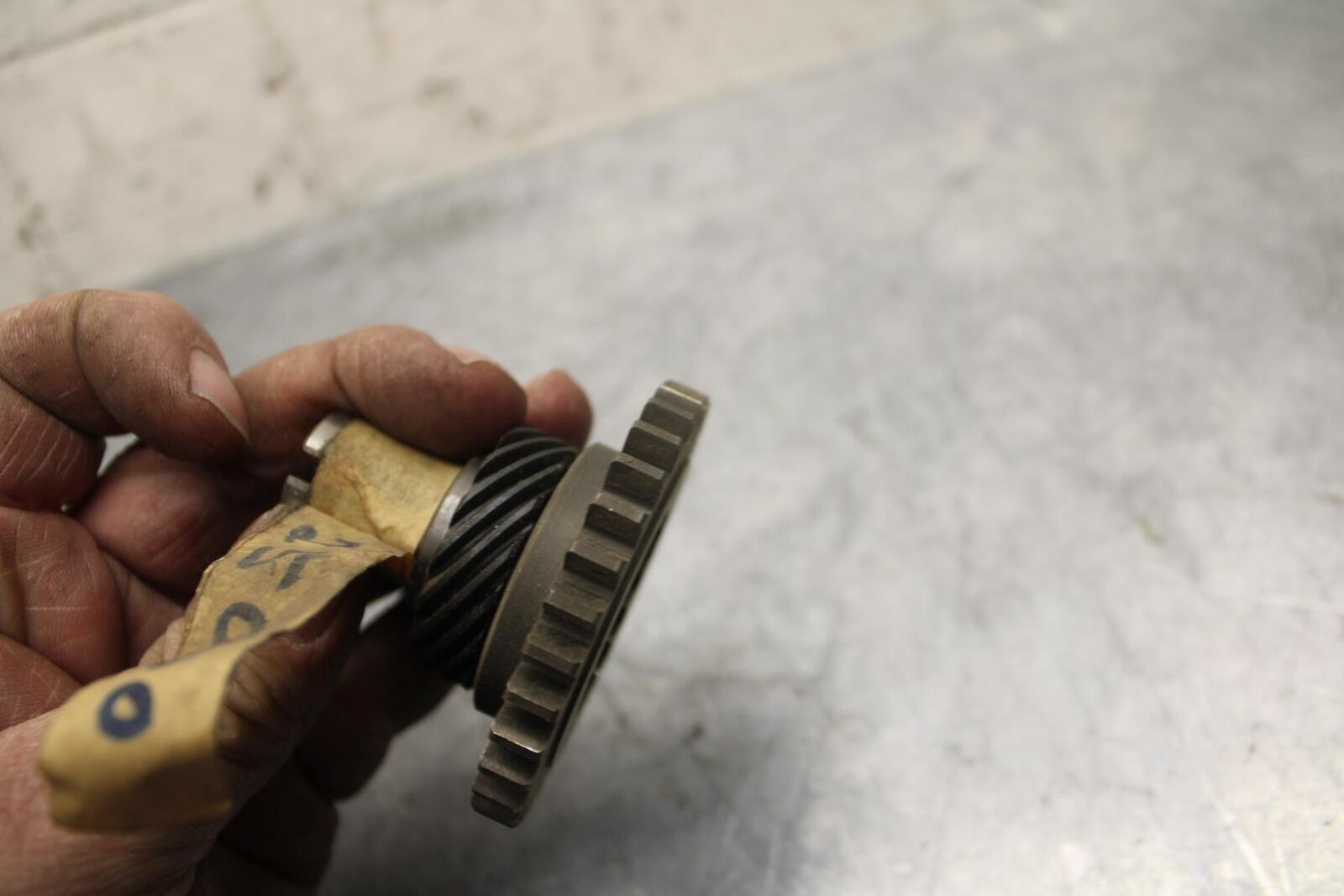 1972 Suzuki TS100  KICKSTART KICK START  GEAR26240-25001 BB33