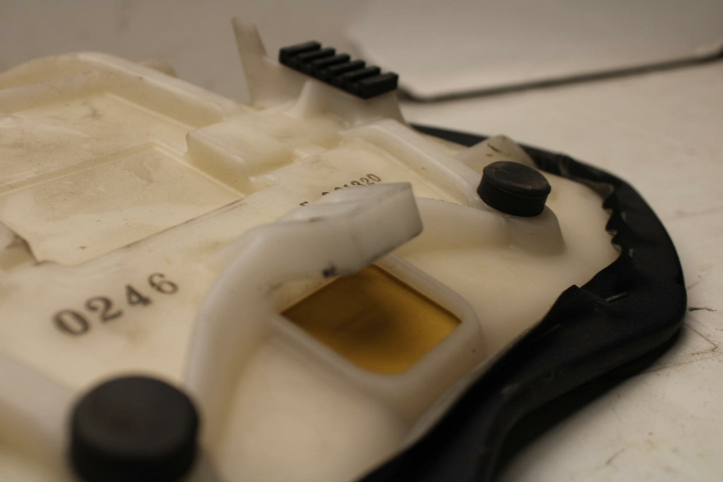 13-17 KAWASAKI NINJA ZX6R ZX636E FRONT DRIVERS SEAT PAD SADDLE PILLION BB409