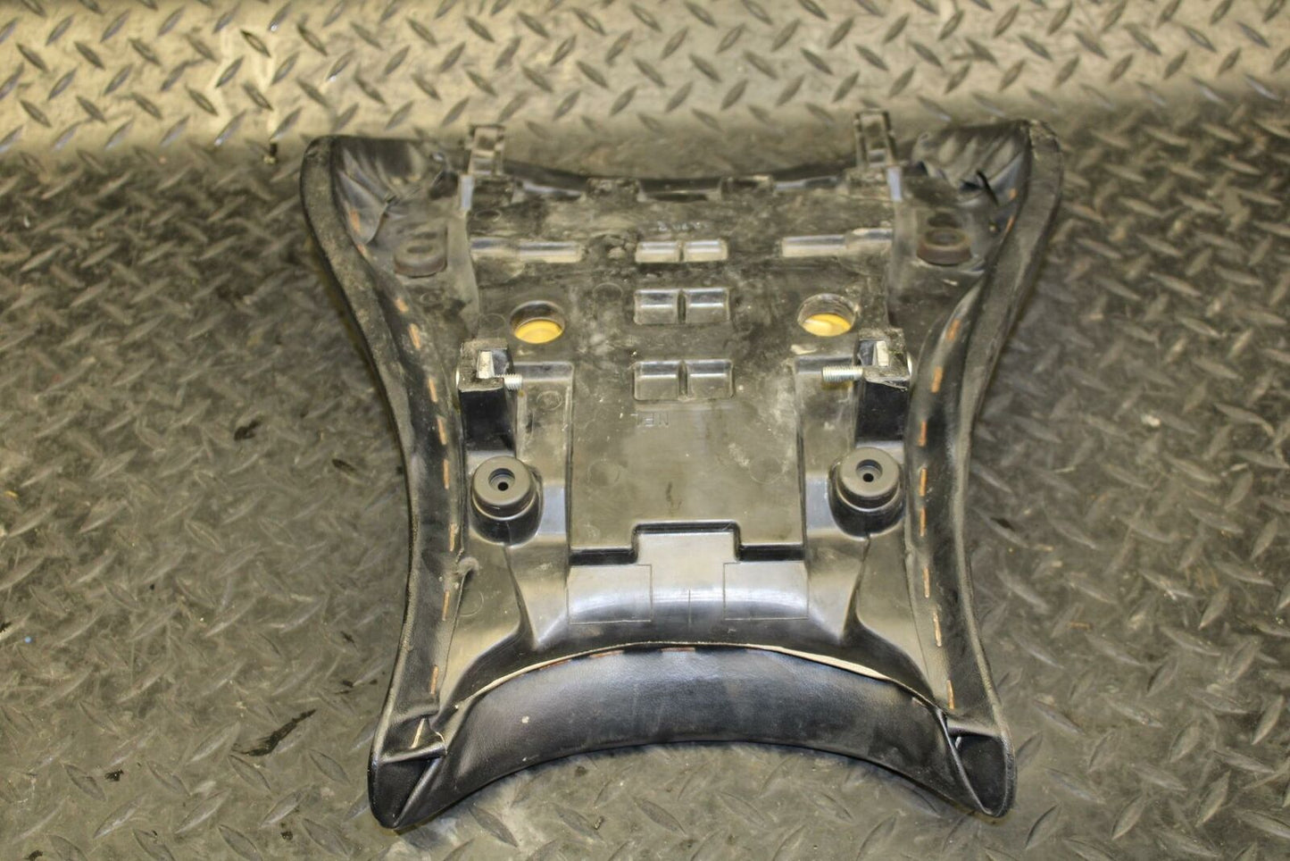 12-16 HONDA CBR1000RR FRONT DRIVERS SEAT PAD SADDLE PILLION BB176