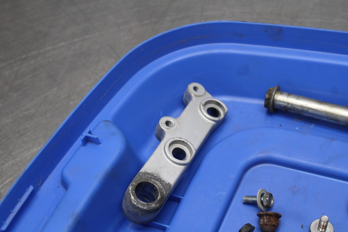 06 KAWASAKI KLR650 MOUNTING BOLTS HARDWARE SCREWS BB919