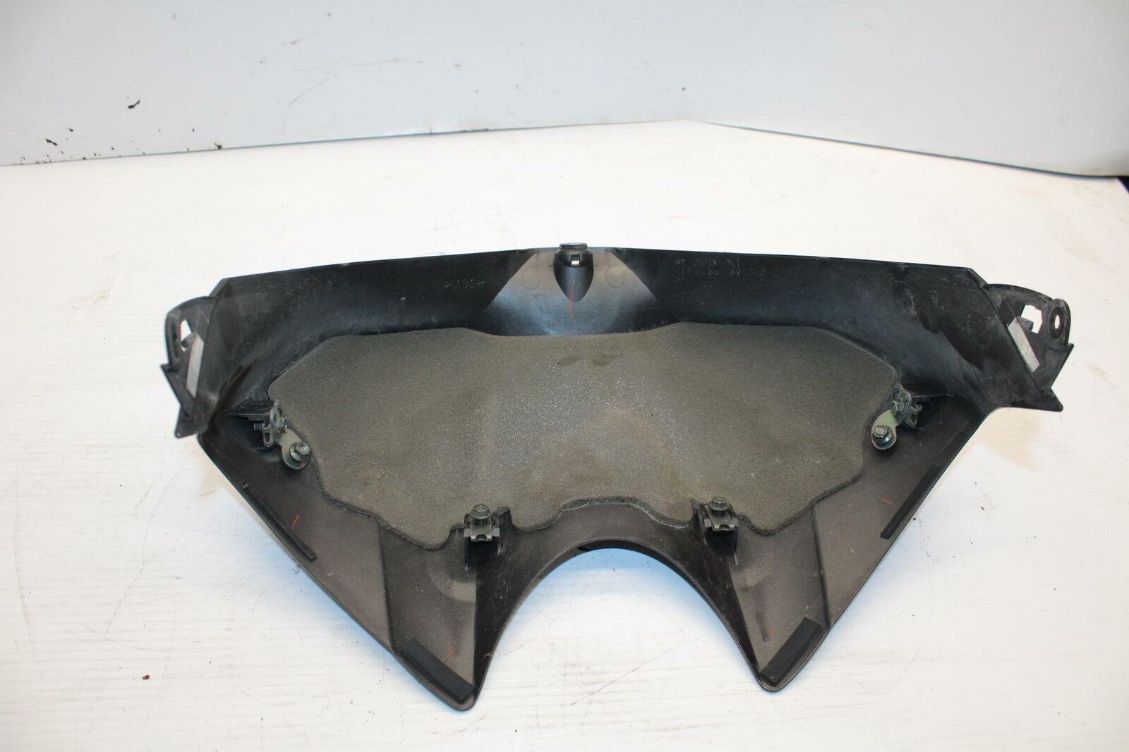 06 YAMAHA YZF R1 FRONT GAS TANK FUEL CELL FAIRING COWL COVER TRIM BB282