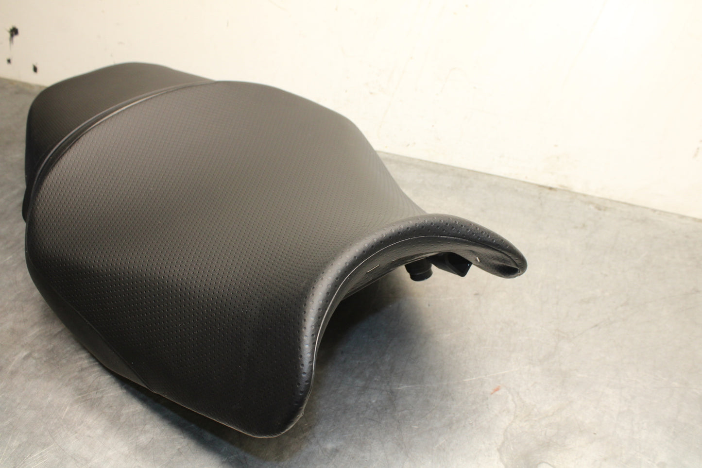 12-25 KAWASAKI NINJA ZX14R NEW!! FRONT REAR SEAT SADDLE BB757