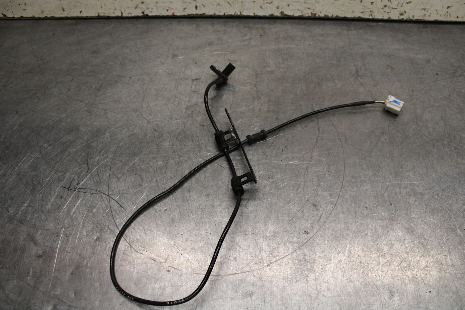 19-24 YAMAHA R3 FRONT ABS BRAKE SENSOR BB736