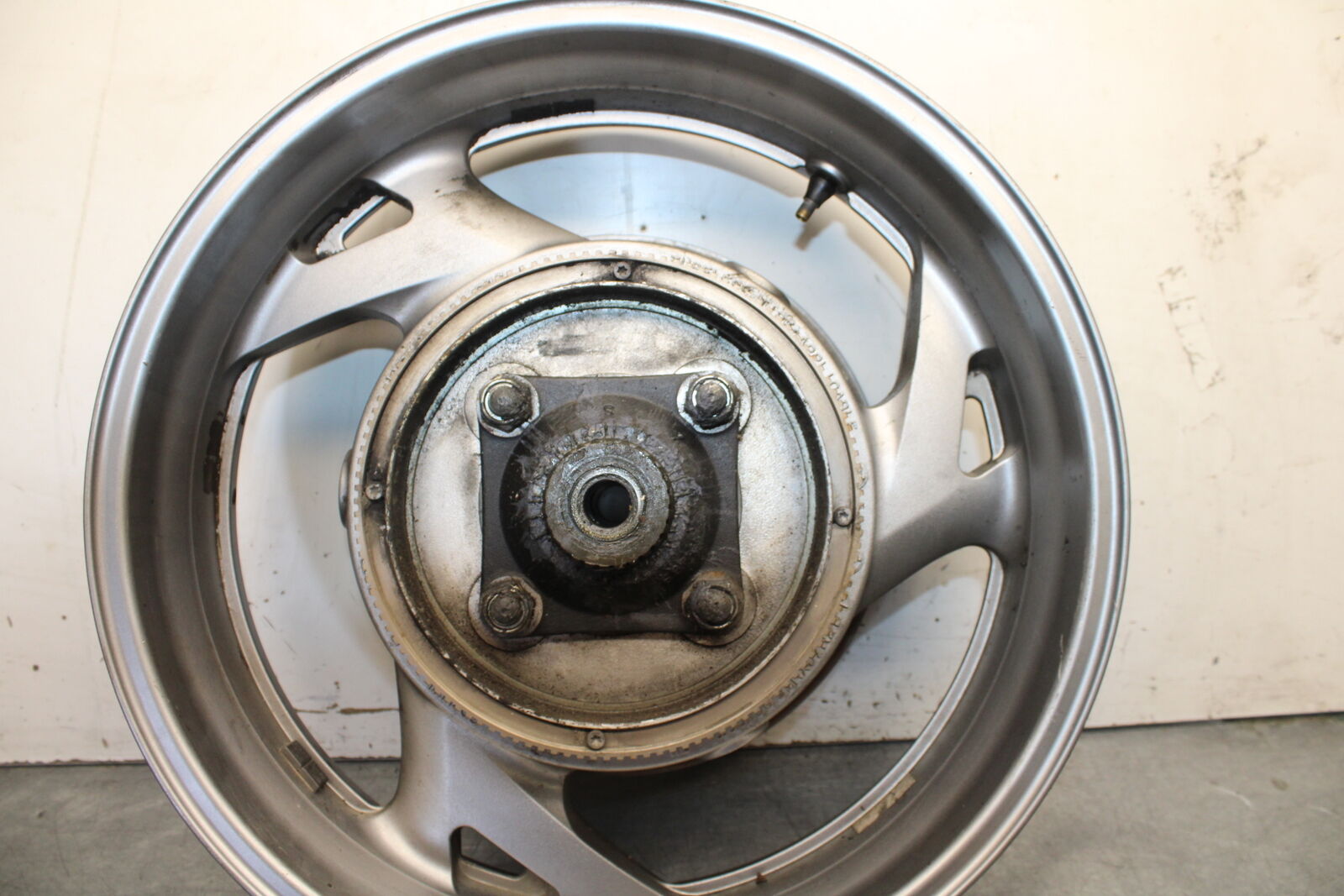 04-12 HONDA ST1300A REAR WHEEL AND ROTOR BACK BRAKE DISC (Item A) BB669