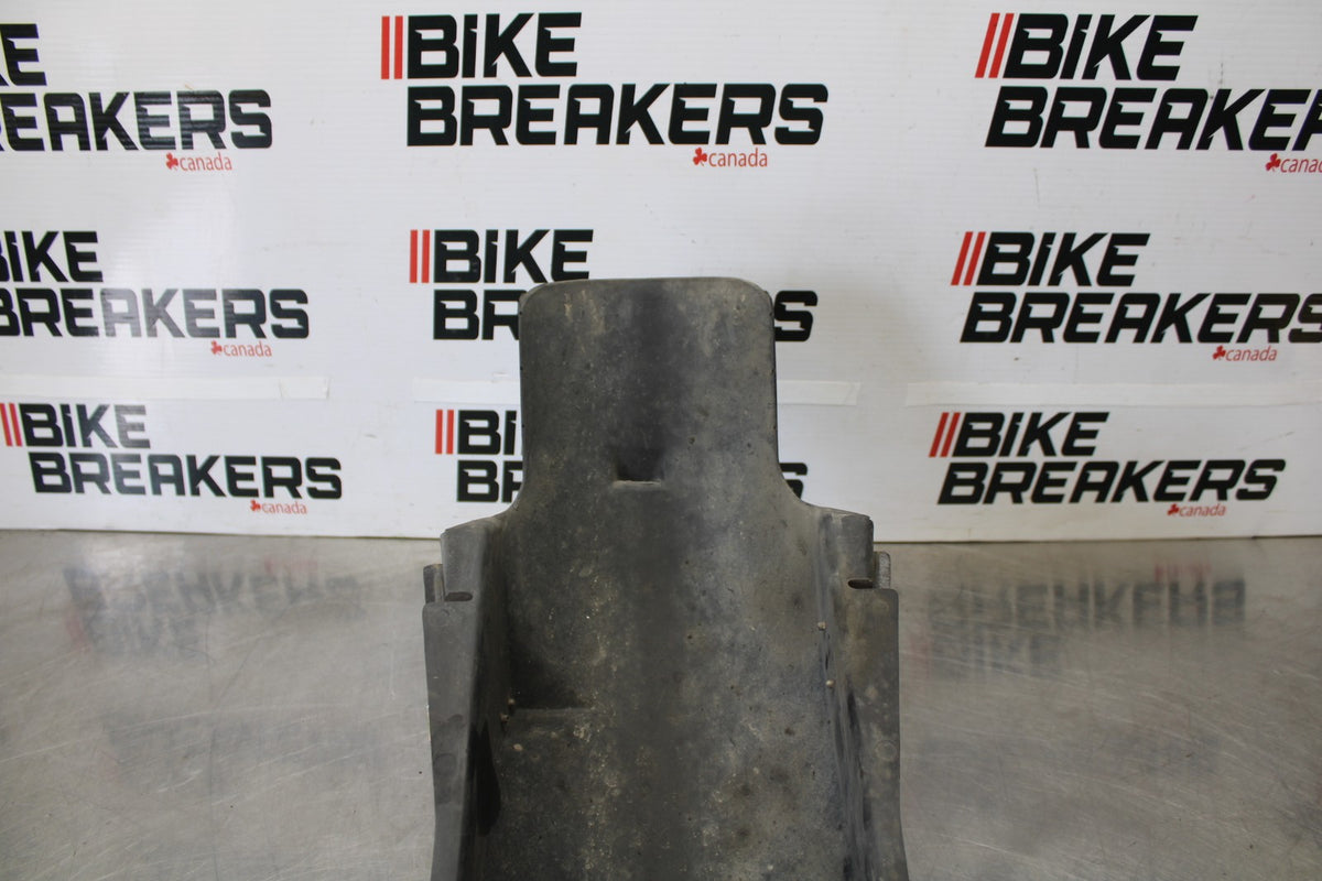 84 HONDA INTERCEPTOR 1000 VF1000F REAR BACK FENDER MUD GUARD BB878
