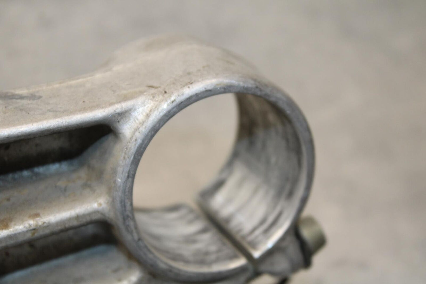 03-04 KAWASAKI NINJA ZX6RR FRONT FORKS CLAMP LOWER TRIPLE TREE STEM BB105