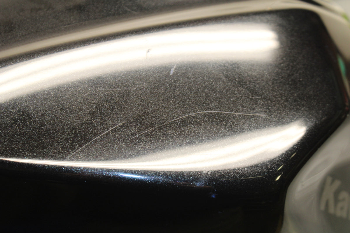 19-22 KAWASAKI Z400 GAS TANK FUEL CELL PETROL RESERVOIR BB708