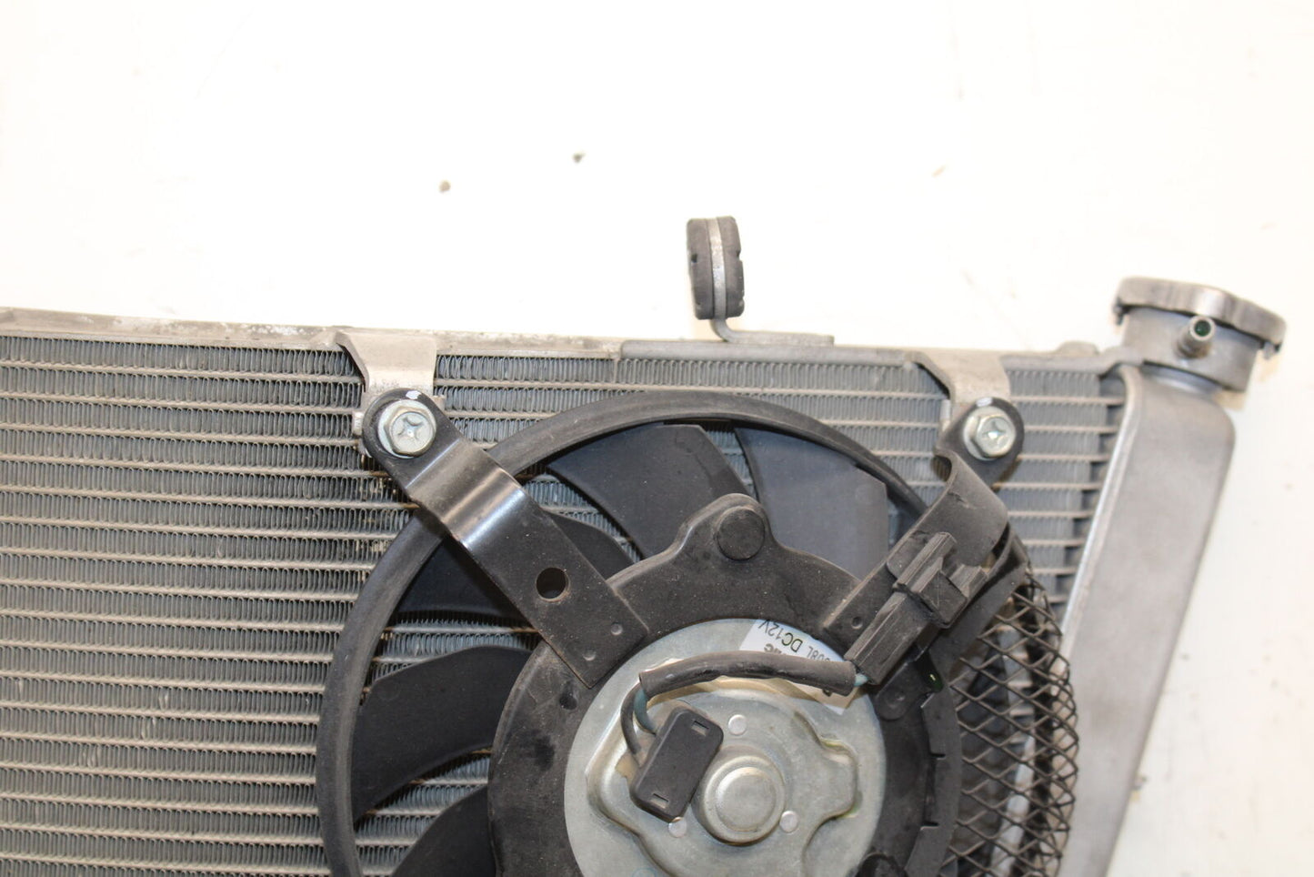 06-07 SUZUKI GSXR 600 ENGINE RADIATOR MOTOR COOLER COOLING RADIATER BB737