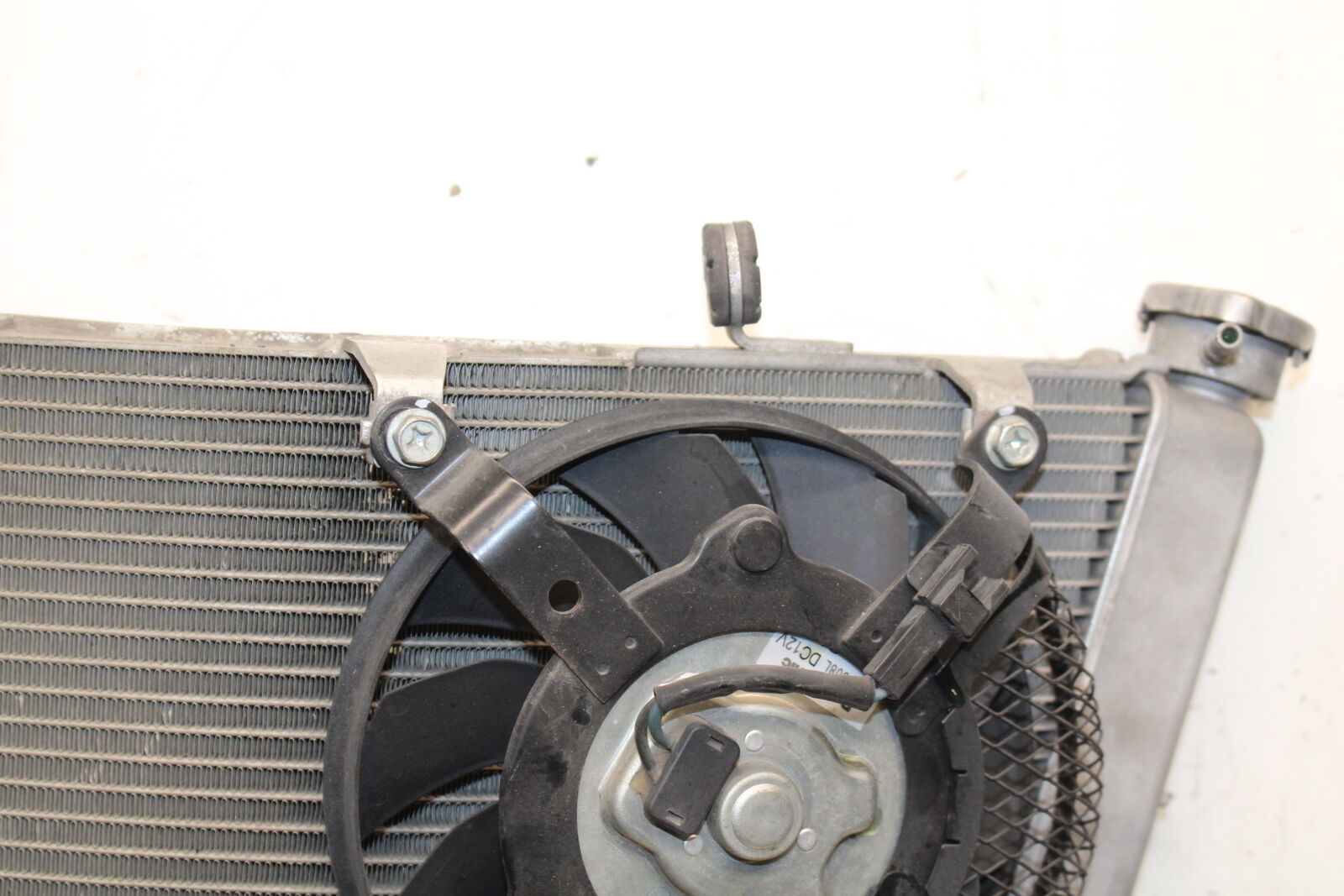 06-07 SUZUKI GSXR 600 ENGINE RADIATOR MOTOR COOLER COOLING RADIATER BB737