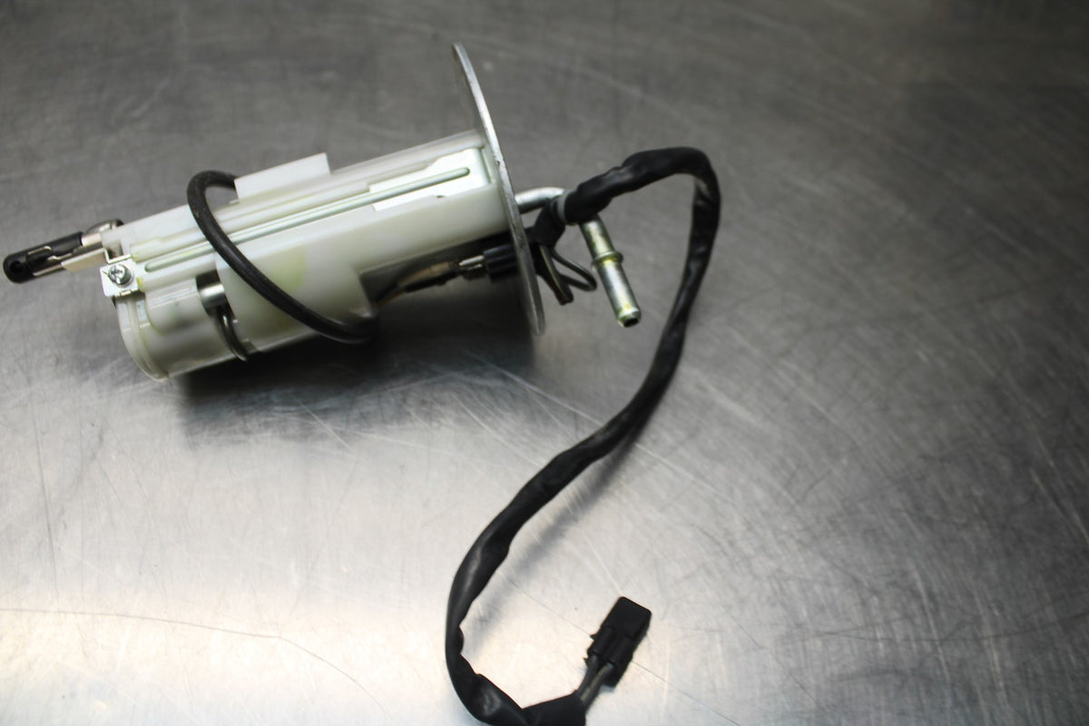 07-08 KAWASAKI NINJA ZX6R FUEL PUMP GAS PETROL SENDER UNIT 49040-0023 BB855