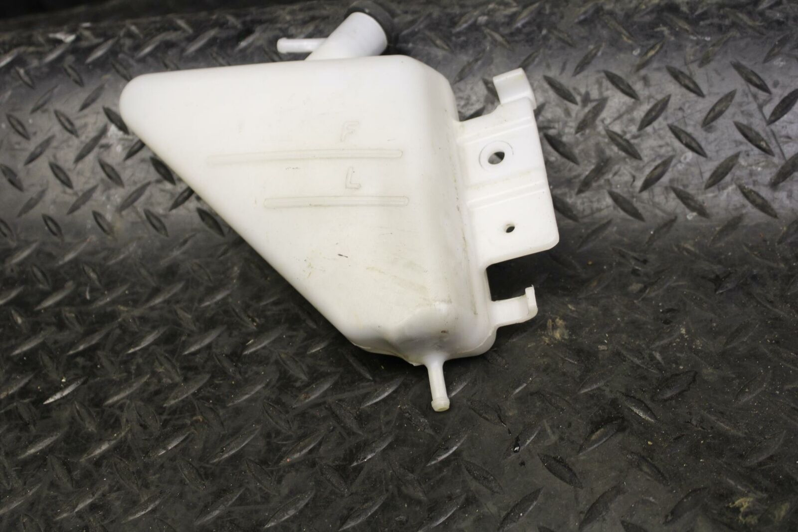 10 SUZUKI GSXR750 COOLANT WATER TANK RESERVOIR BOTTLE  bb190