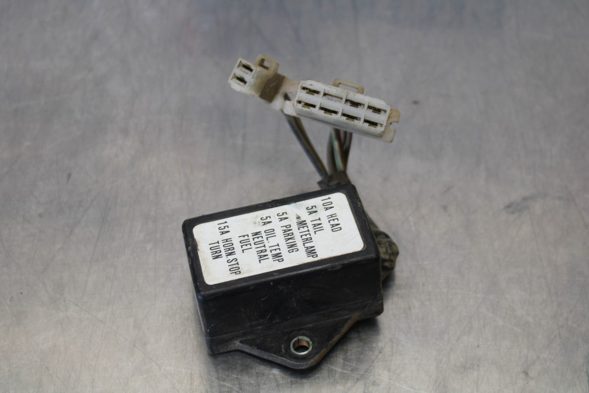 76-77 HONDA GOLDWING 1000 FUSE BOX  BB171