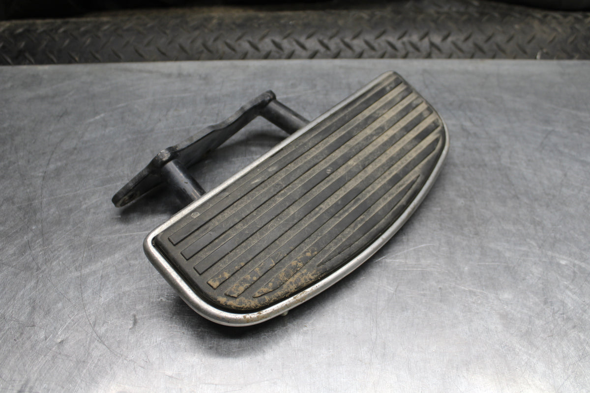 04 KAWASAKI VULCAN 1500 LEFT FRONT FOOT REST PEG STEP BB762