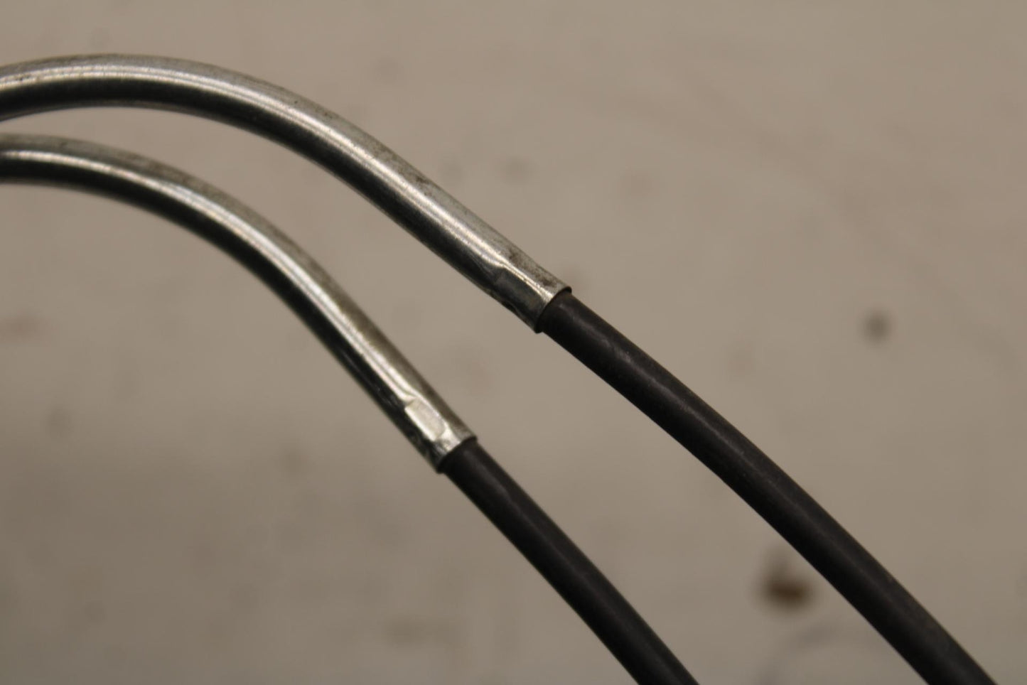 11-23 SUZUKI GSXR 750 EXHAUST VALVE SERVO MOTOR CABLES BB630
