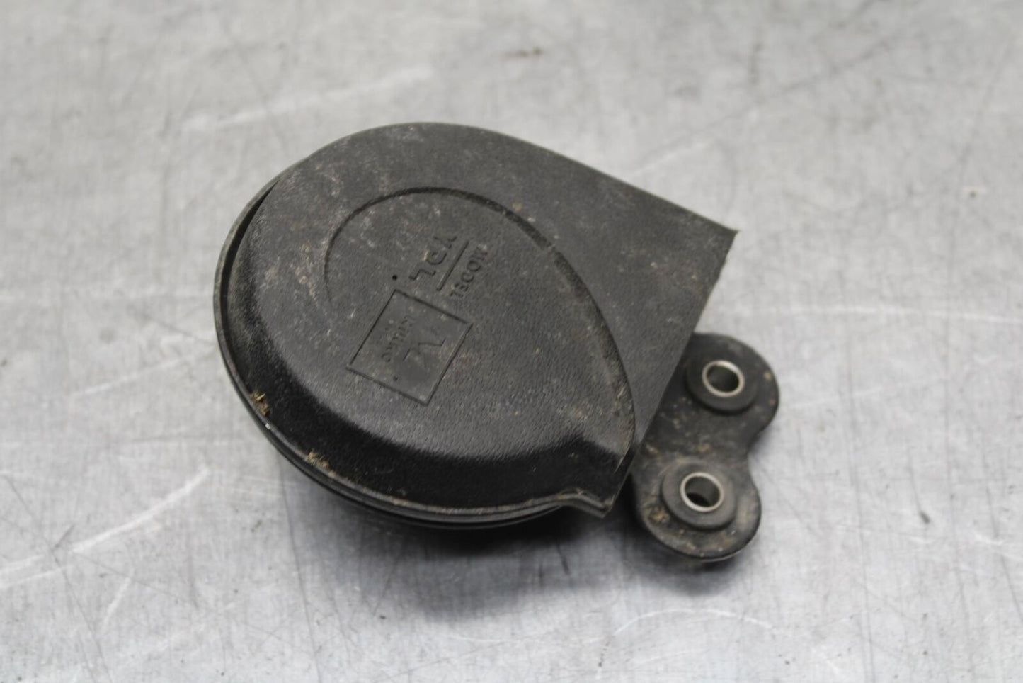 06-14 YAMAHA ROADLINER S XV1900S HORN SIGNAL BB619