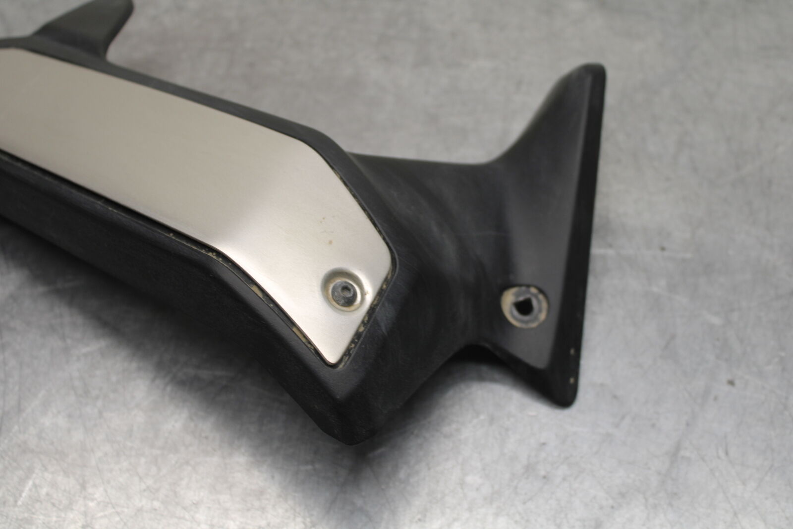 16-17 KAWASAKI VULCAN S 650 EN650 ABS RIGHT RADIATOR COVER GUARD BB731