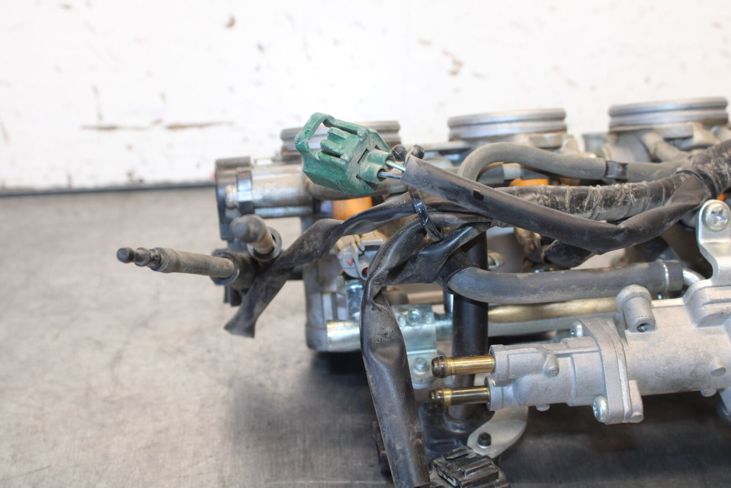 07-09 YAMAHA FZ6 MAIN FUEL INJECTORS / THROTTLE BODIES BB713