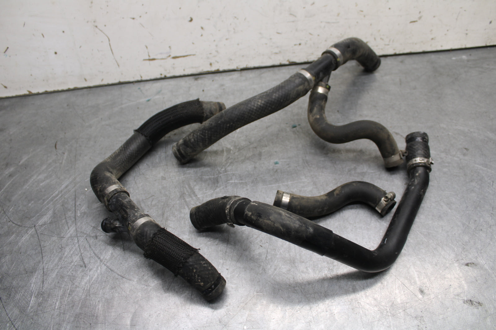 17-21 HONDA CBR1000RR SP RADIATOR HOSES ENGINE COOLANT WATER HOSE SET BB681