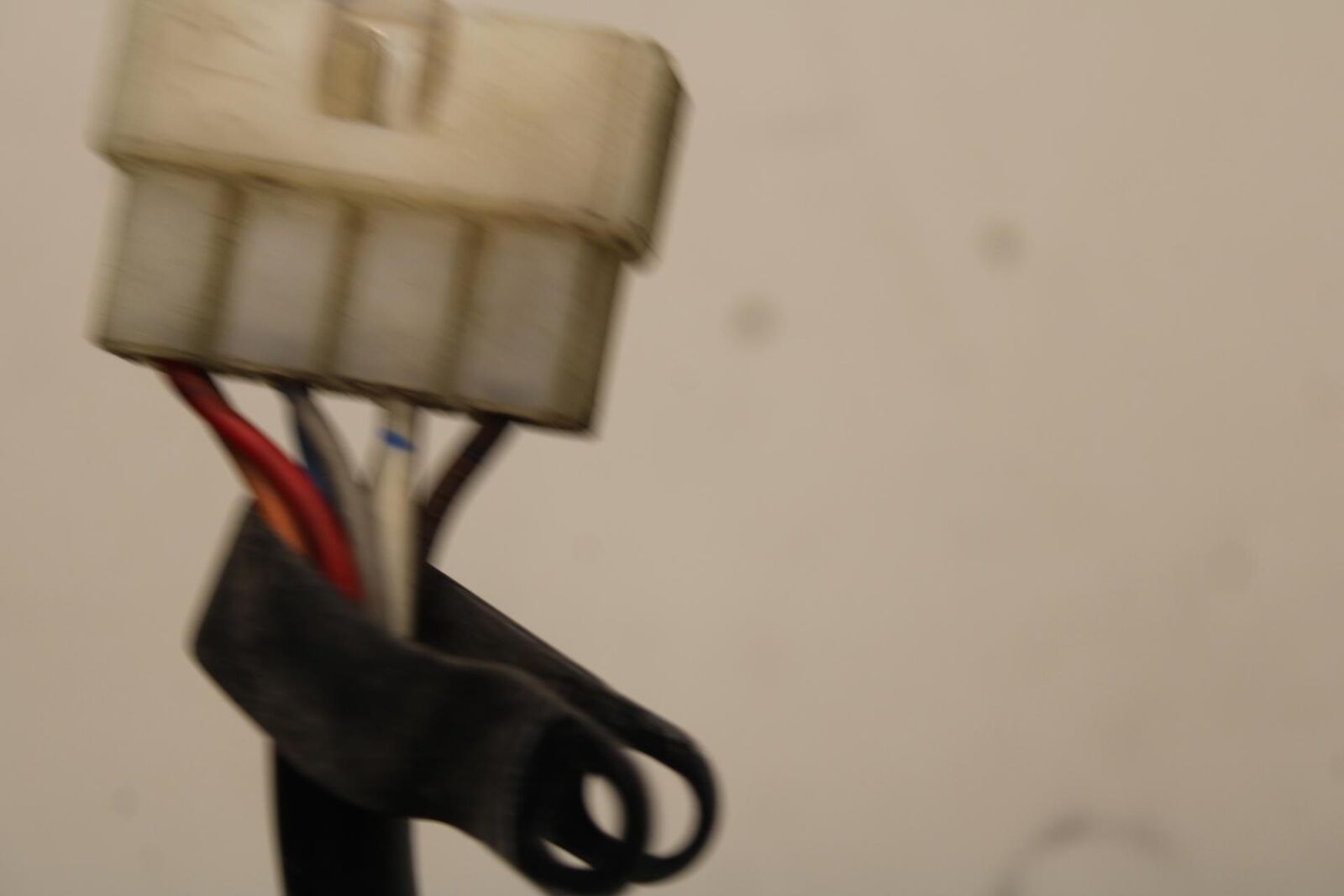 15-16 KAWASAKI EX300 IGNITION LOCK KEY SET W/ GAS CAP AND SEAT LOCK BB635